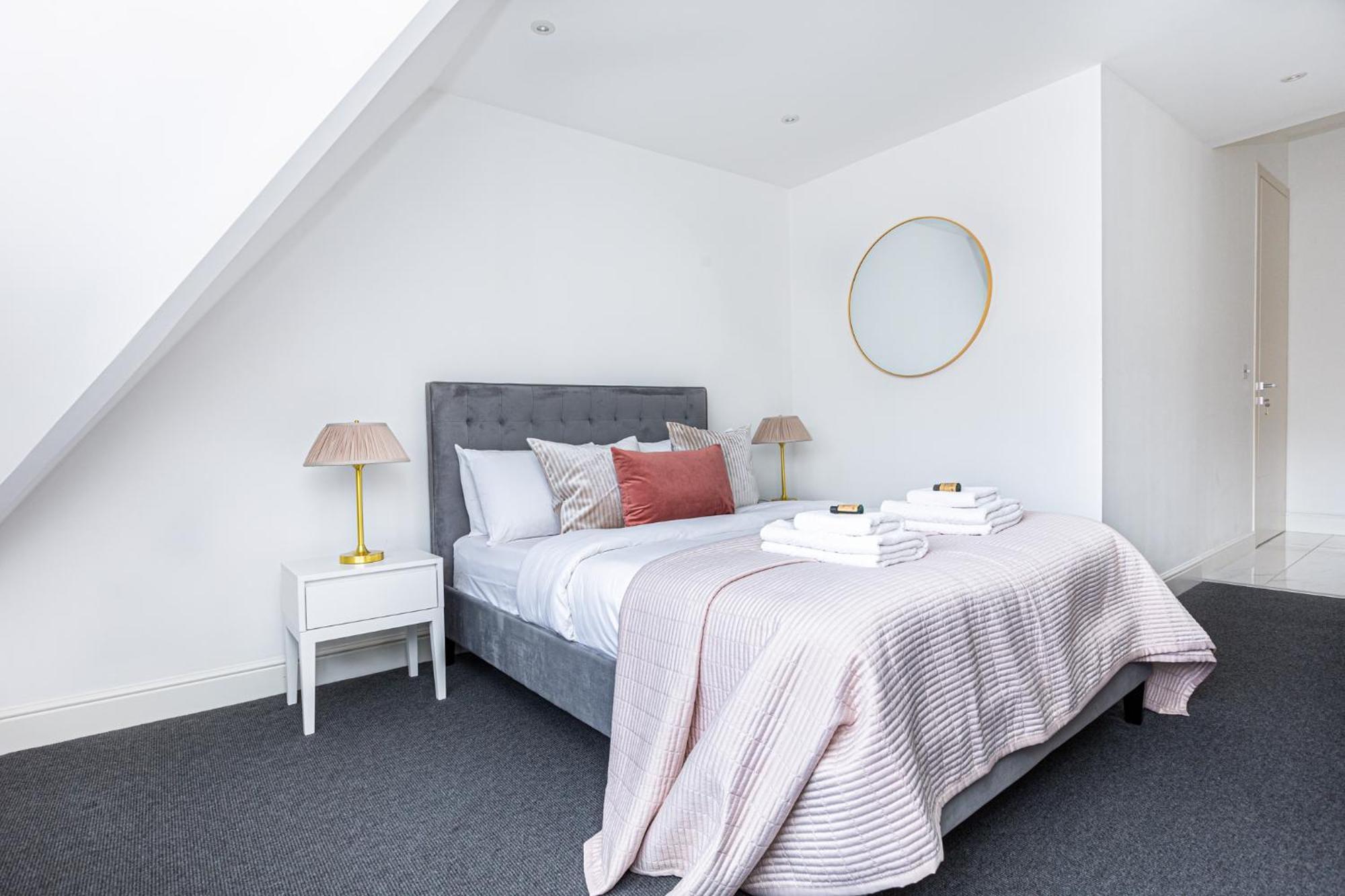Luxury Harley Street Apartments Лондон Екстериор снимка